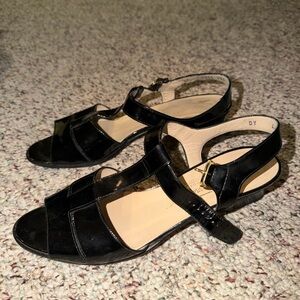 Women’s Ferragamo Boutique Kitten Heel Sandals